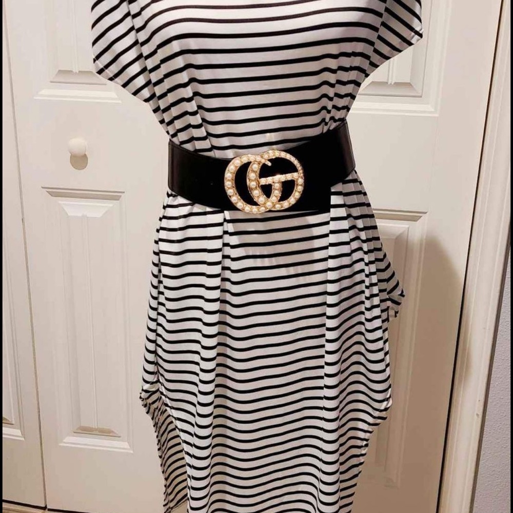 Womens blouse - Picture 2 of 2